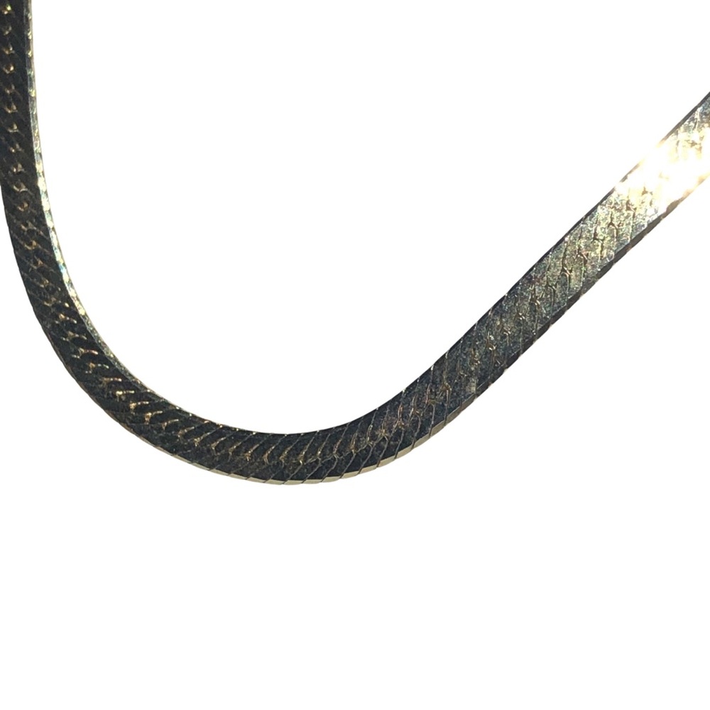 14k Herringbone gold chain lobster clasp 10.grams - Picture 4 of 6